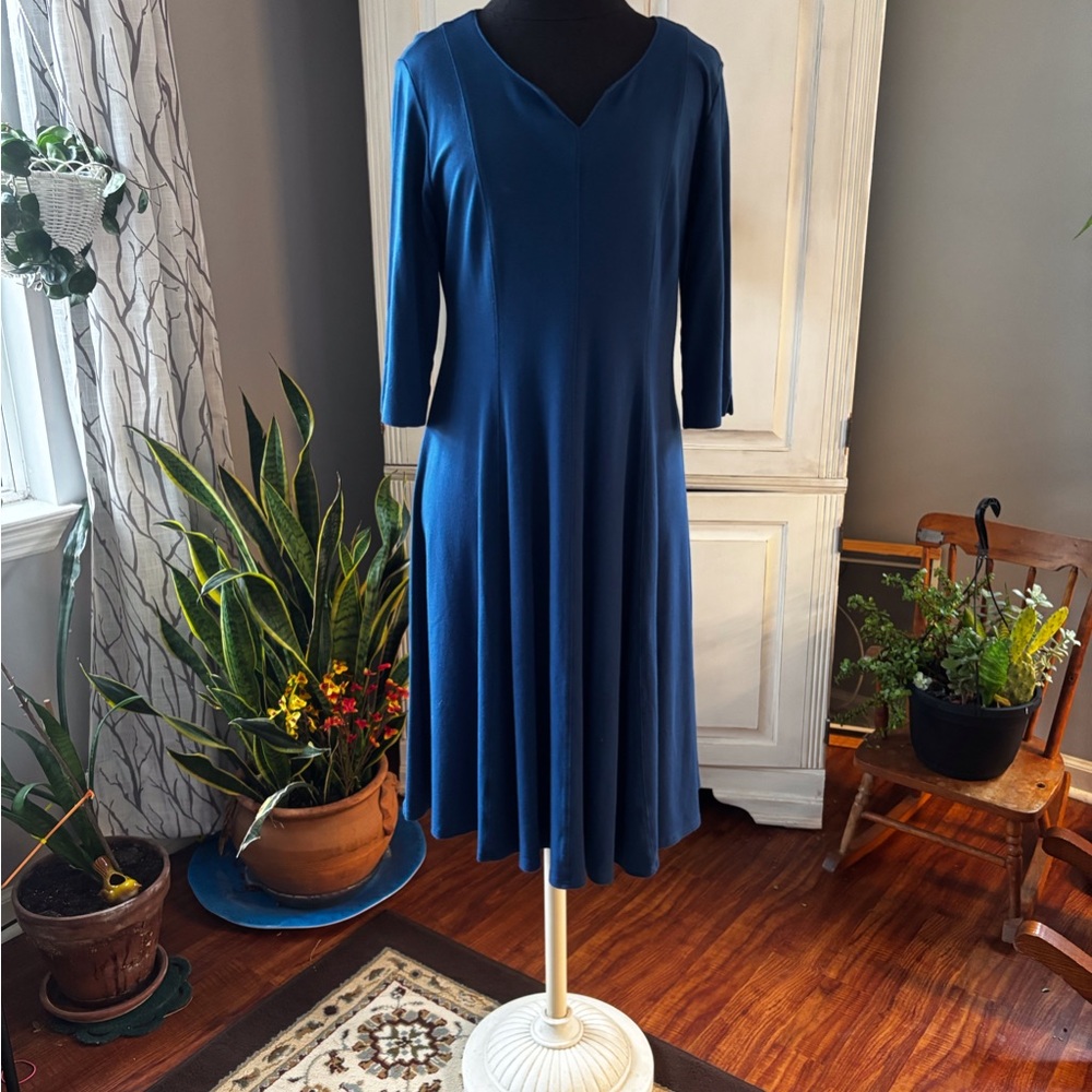 Elegant Blue Women's Dress
